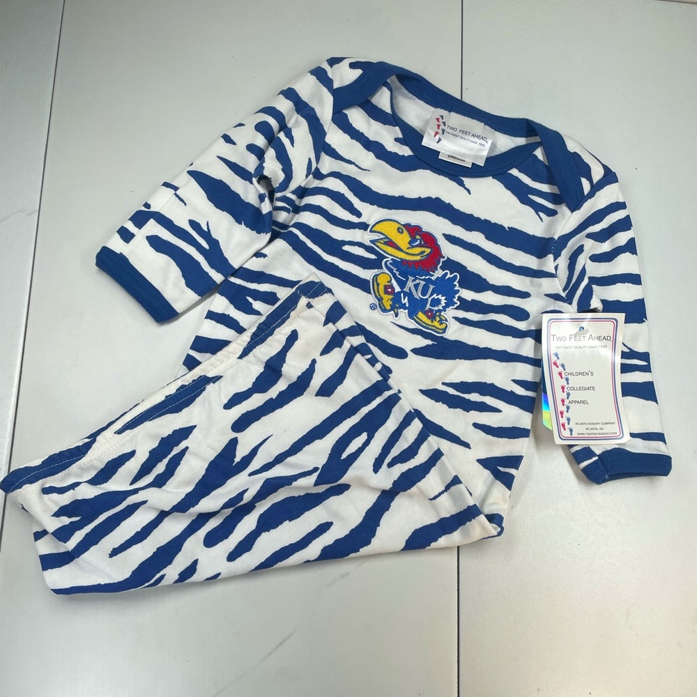 NWT KANSAS UNIVERSITY SLEEPING GOWN JAYHAWKS UNISEX 6-9 mo blue white zebra red